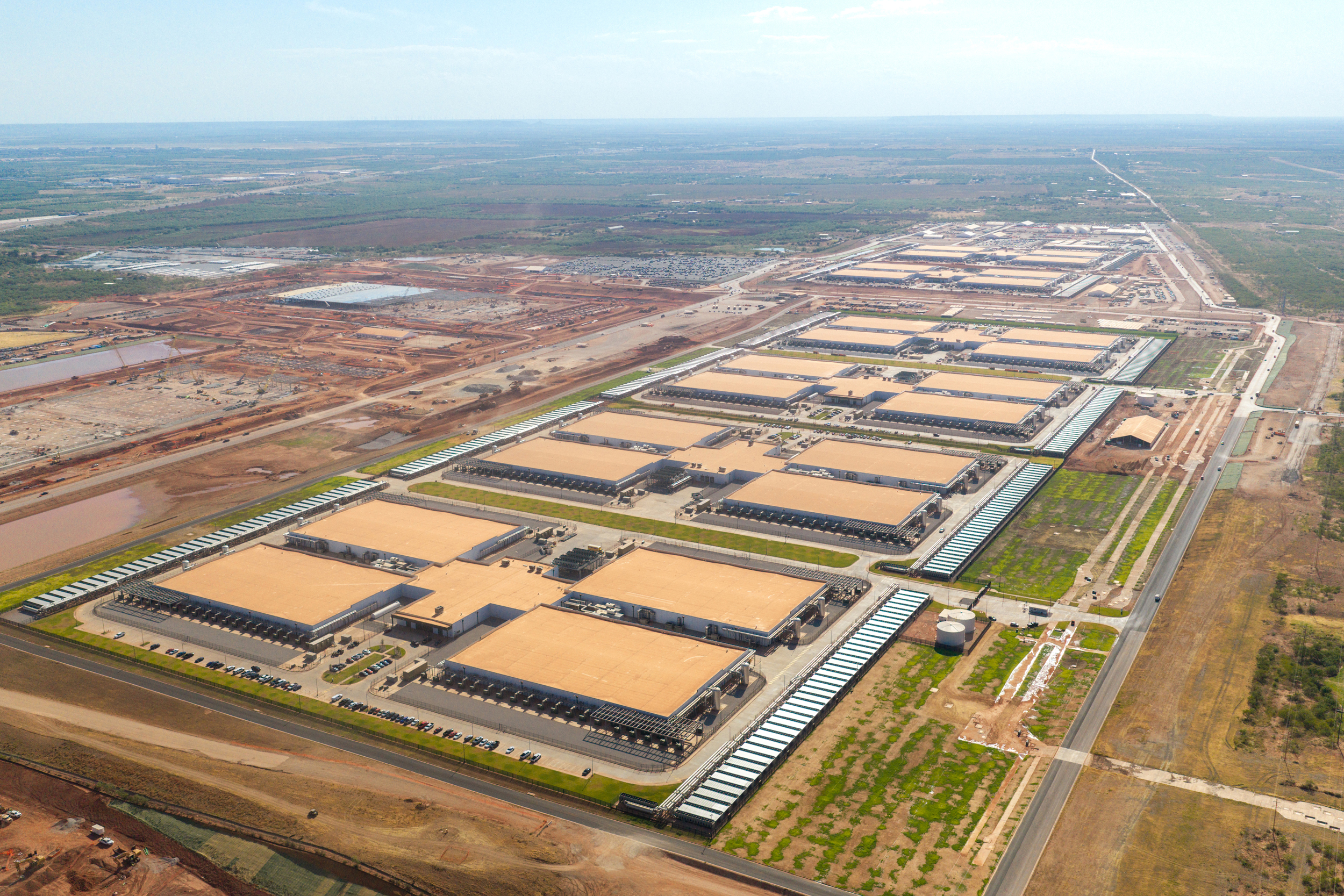 The Stargate Oracle AI data center campus is seen on Aug. 26 in Abilene, Texas. Credit: Brandon Bell/Getty Images
