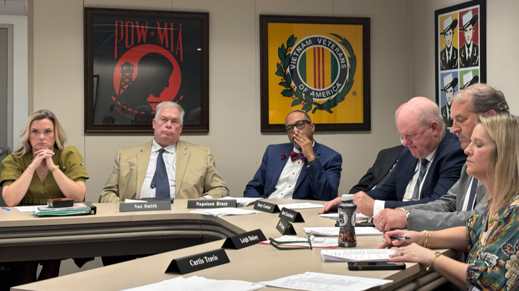 The House Transportation, Utilities and Infrastructure Committee gathers to discuss HB 475 at the Alabama State House on March 11. Credit: Dennis Pillion/Inside Climate News