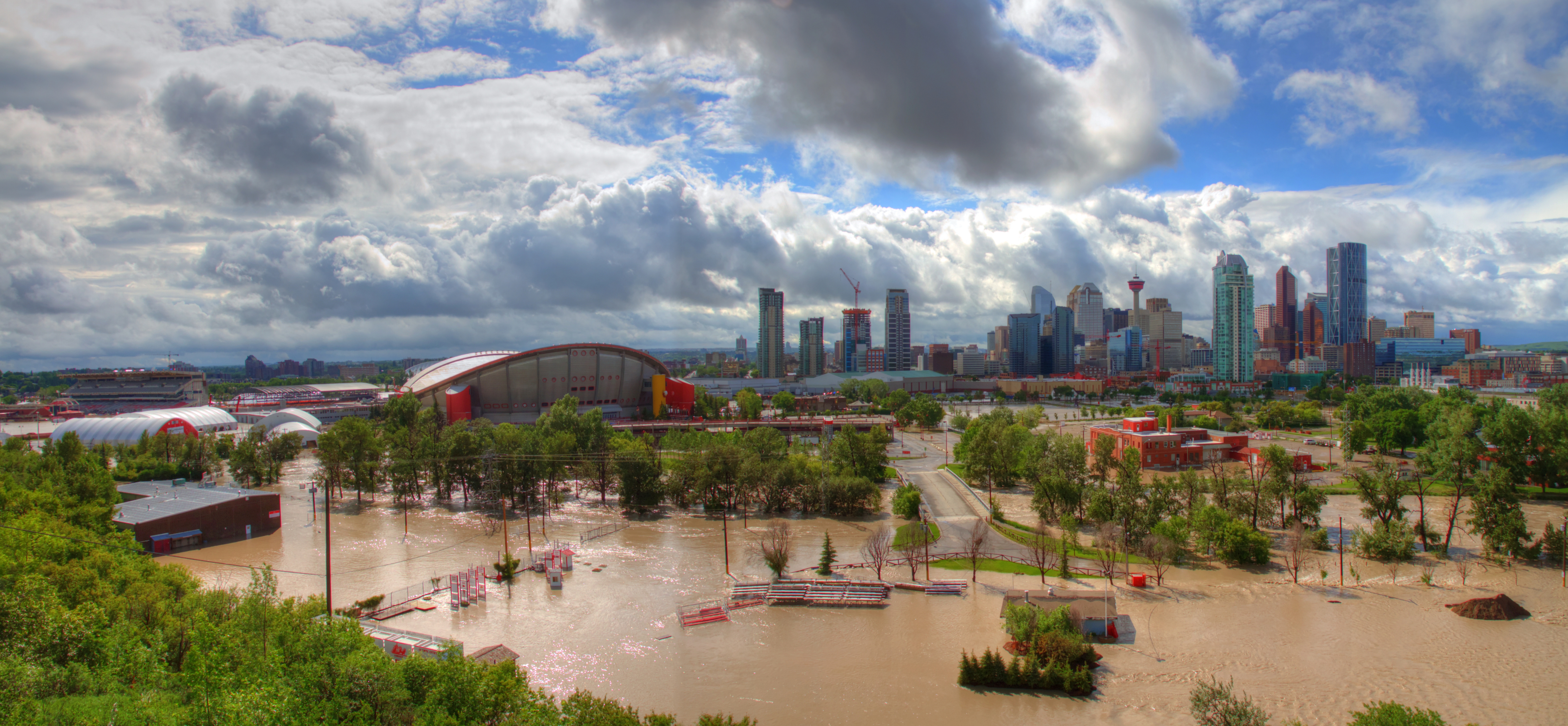 Calgary was under water in June 2013 when the Elbow and Bow rivers flooded and breached simultaneously in a perfect storm of water. Credit: Getty Images.