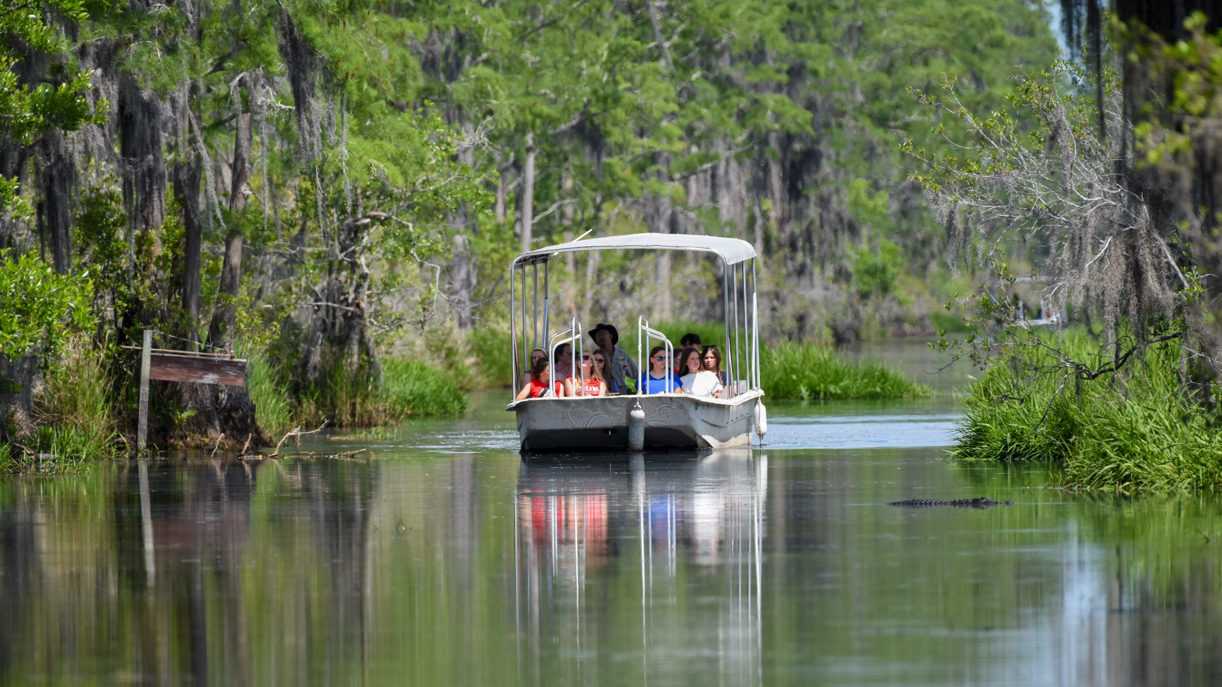 A school group tours the Okefenokee National Wildlife Refuge in May. Credit: Ryan Krugman/Inside Climate News