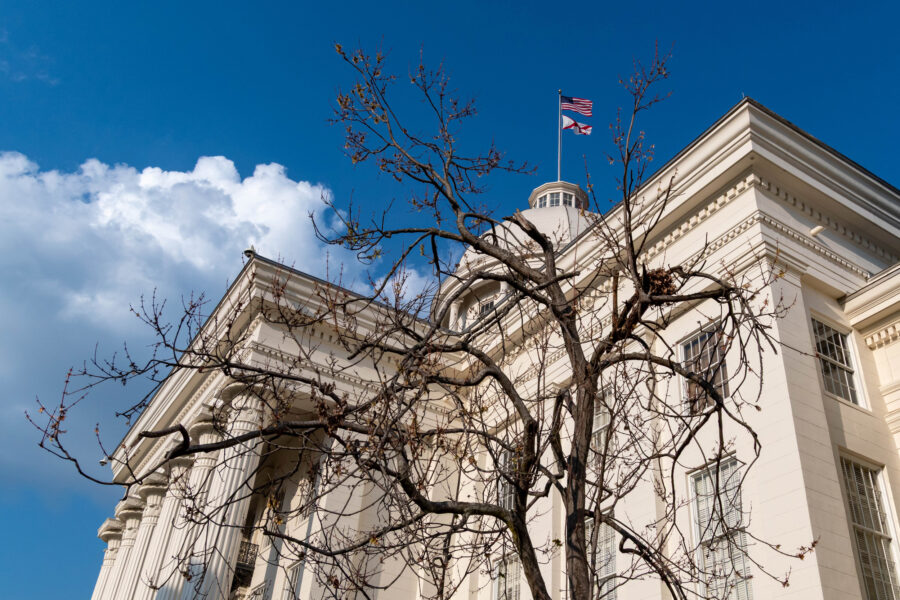 The Alabama Capitol building in Montgomery. Credit: Lee Hedgepeth/Inside Climate News