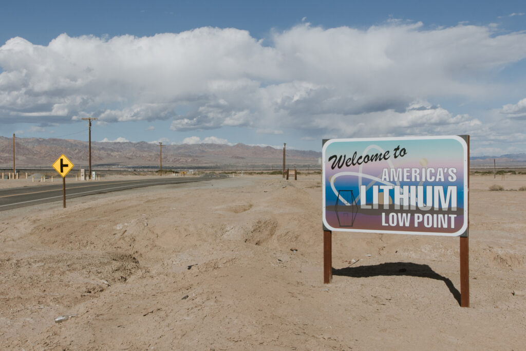 A roadside sign near the southeastern shore of the Salton Sea declares the area “America’s Lithium Low Point”—a play on the region’s below-sea-level geography. Credit: Carla Samon Ros/CJI